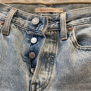 Levi’s wedgie straight jeans premium